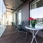 Solar - Foorum Center Apartment