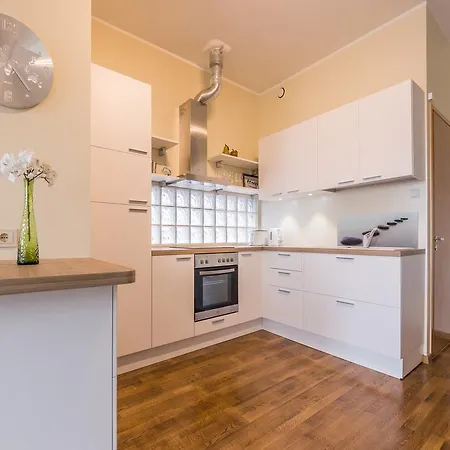 Solar - Foorum Center * Talin