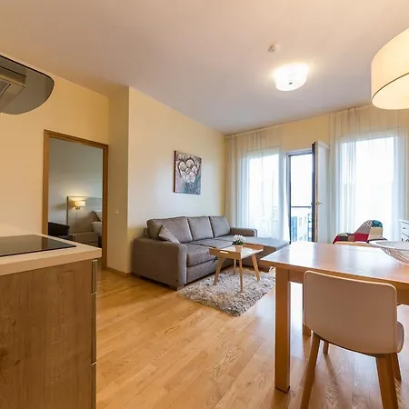 Solar - Foorum Center * Reval